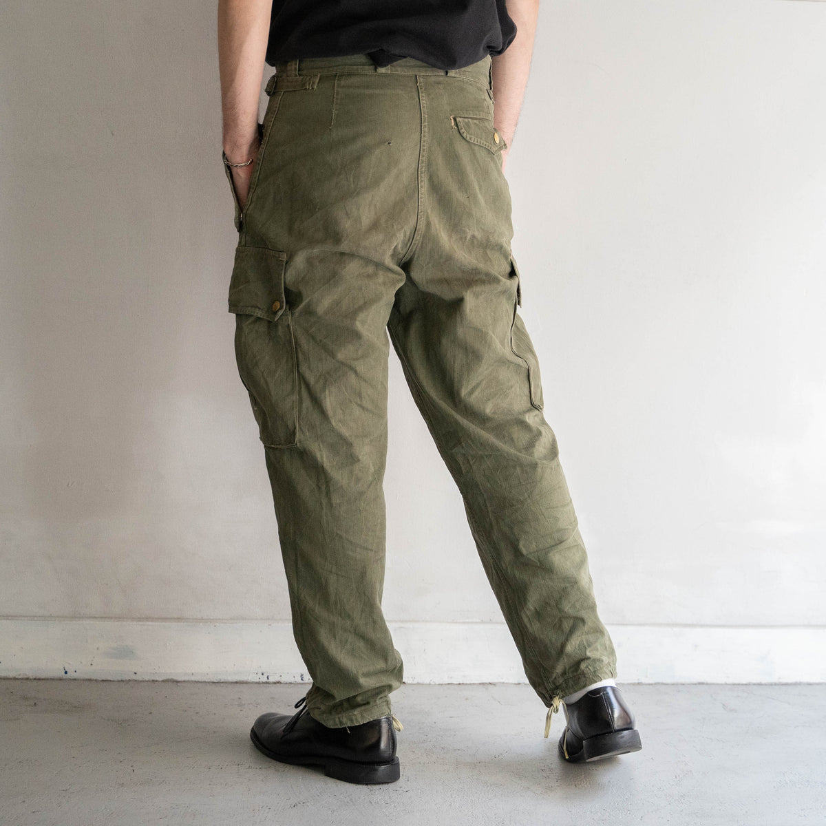 1950-60s French military paratrooper cargo pants – gochic vintage