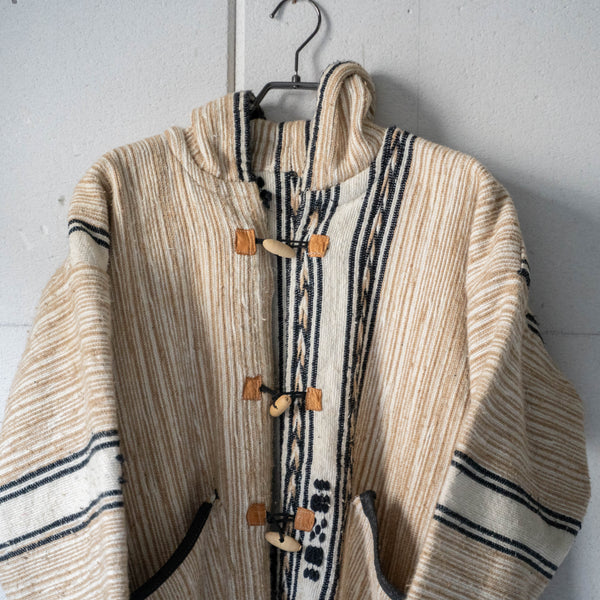 around 1990s ethnic design toggle button parka