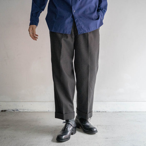 1970s Japan vintage gray based stripe-like slacks