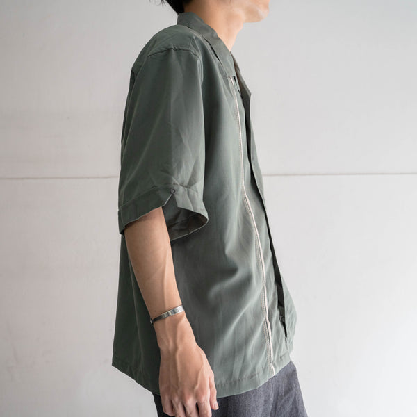 2000s smoky green design s/s shirt -remake-