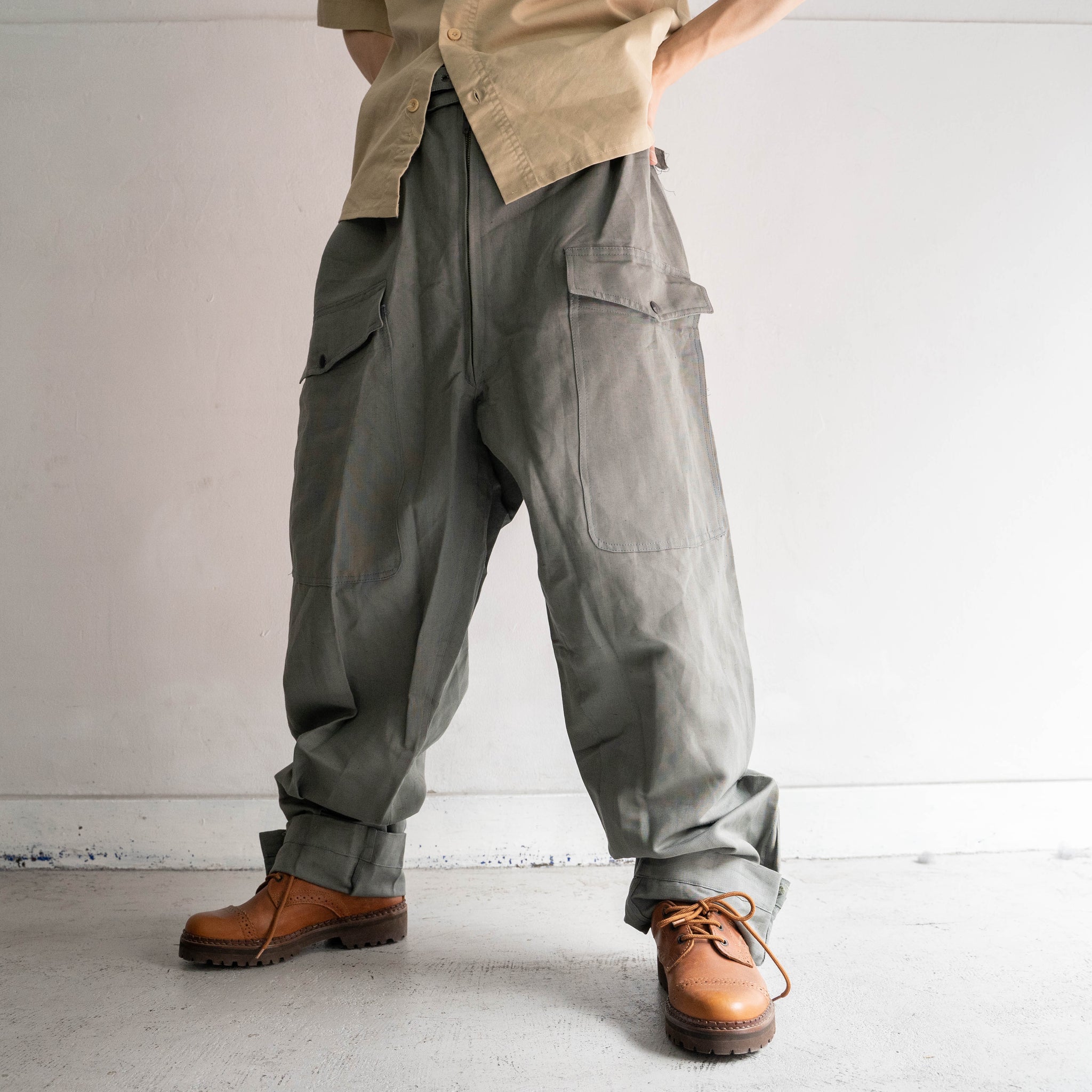 MILITARY PANTS – gochic vintage