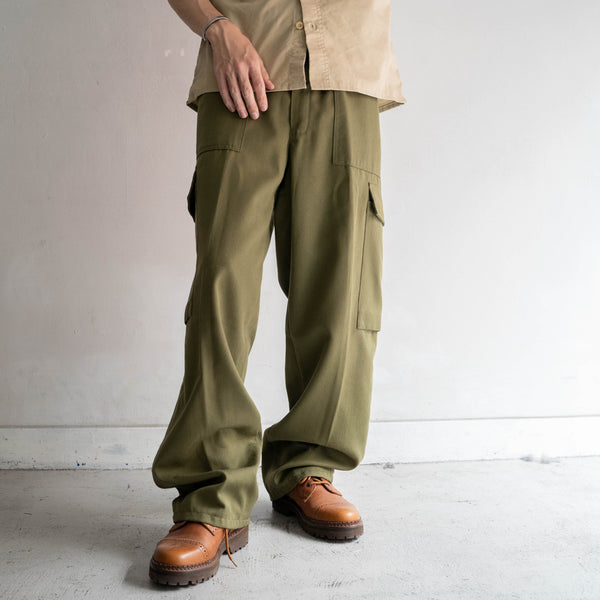 2000s Austrian military cargo pants