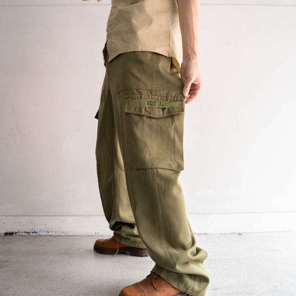 2000s Austrian military cargo pants with patch