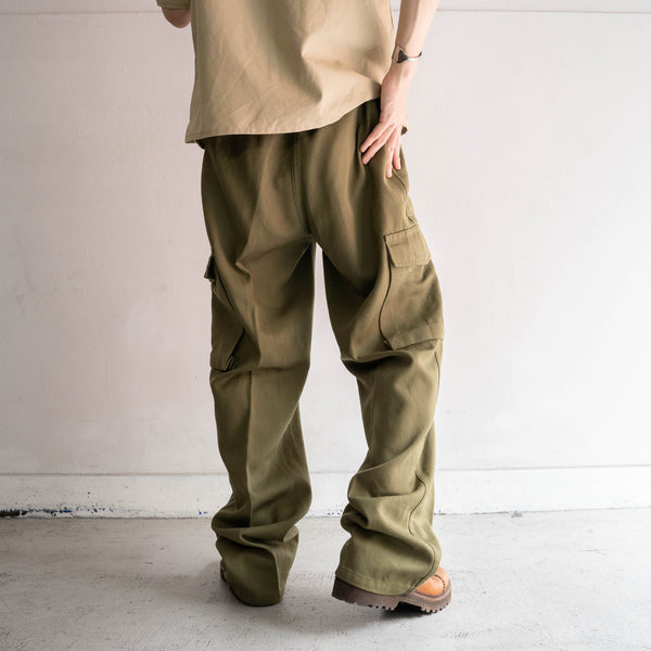 2000s Austrian military cargo pants with patch