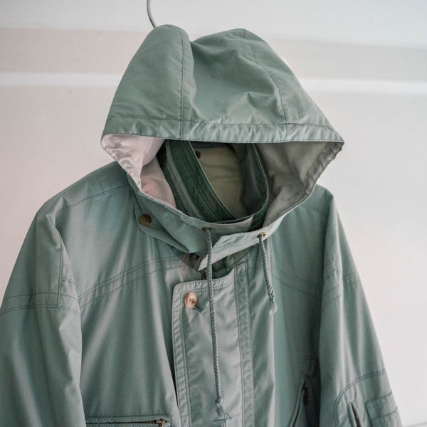 1980s ice blue good-gimmick half coat