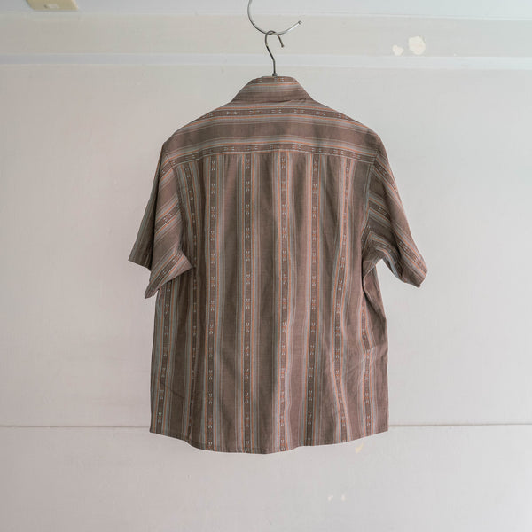 1980-90s brown ethnic pattern s/s shirt -remake-