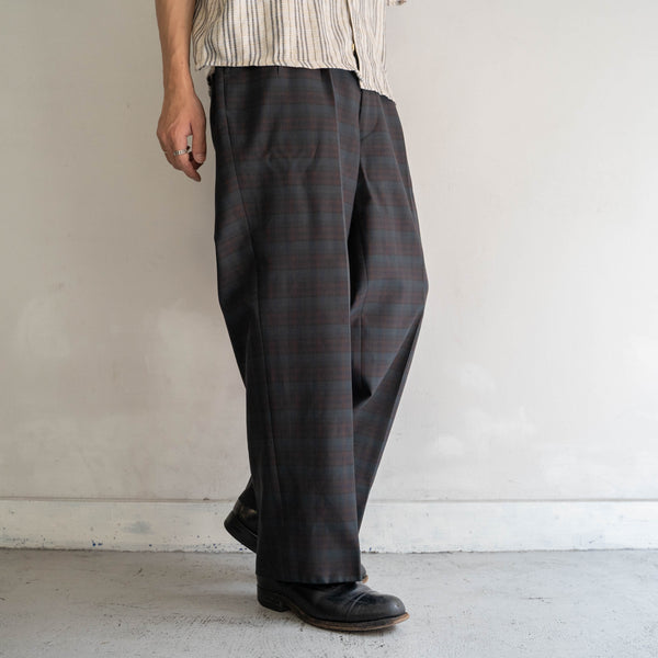 1990s Japan vintage black watch poly 100 2 tuck slacks