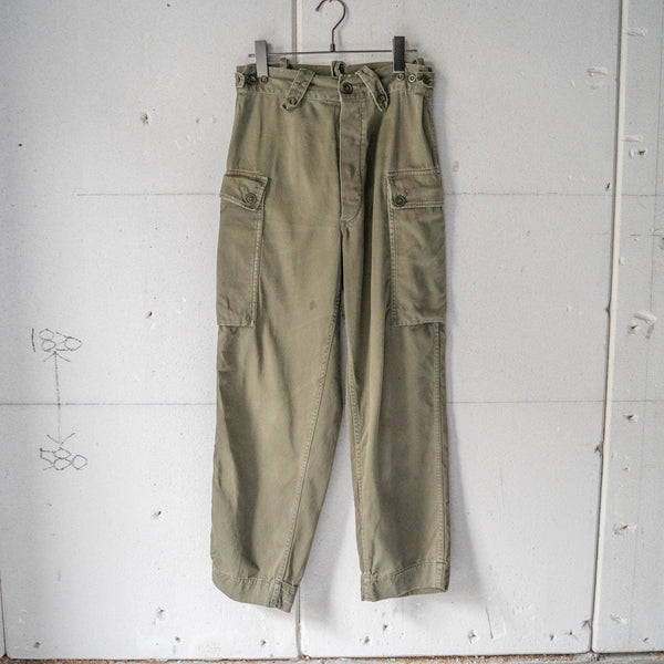 1970s Dutch military cargo pants -with side adjuster-