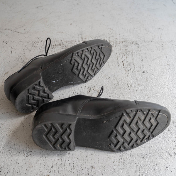 2000s British military black leather shoes 'mint condition'