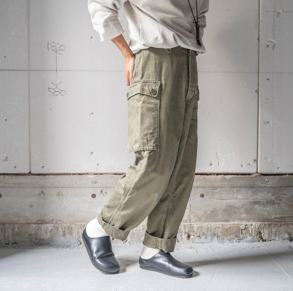 1970s Dutch military cargo pants -with side adjuster-