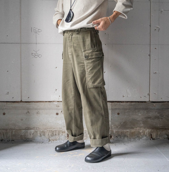 1970s Dutch military cargo pants -with side adjuster-