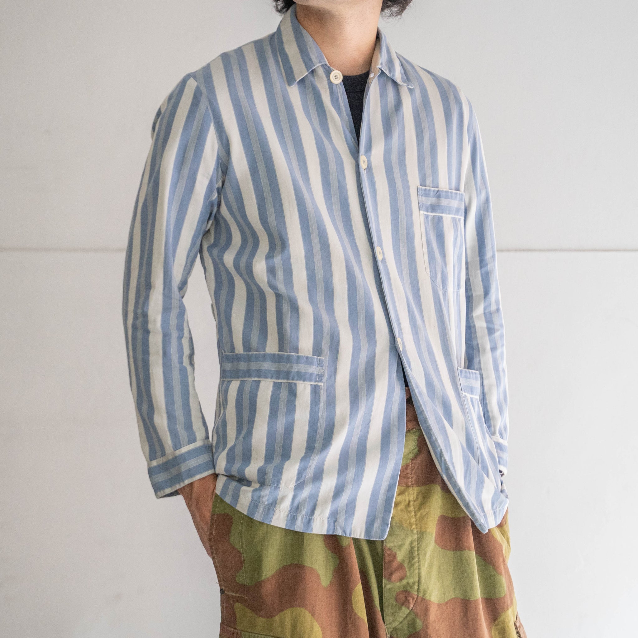 around 1980s French blue × white striped pajama shirt -repair-