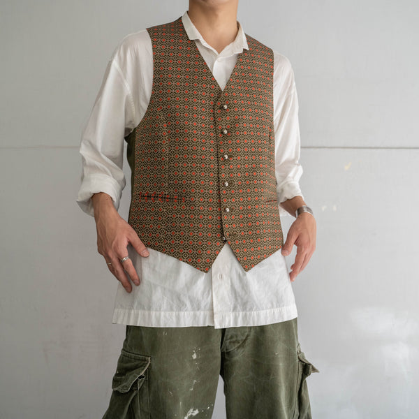 1970-80s olive based all over pattern vest