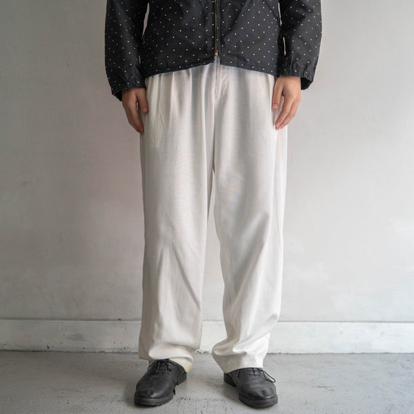 around 1990s white color linen × poly two tuck slacks