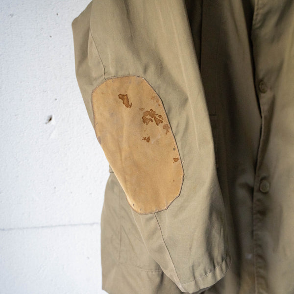 1970-80s Europe khaki color hunting jacket -good damage-