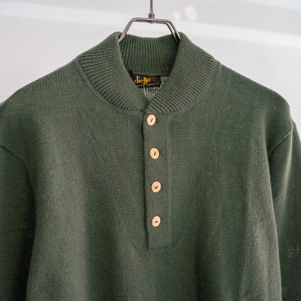 1990s Italy green pullover knit 'dead stock'