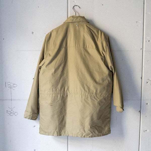 1990s Canada beige color nylon jacket - with down liner-