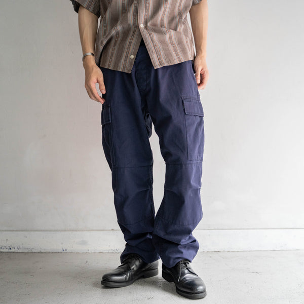 2000s navy cotton × poly cargo pants