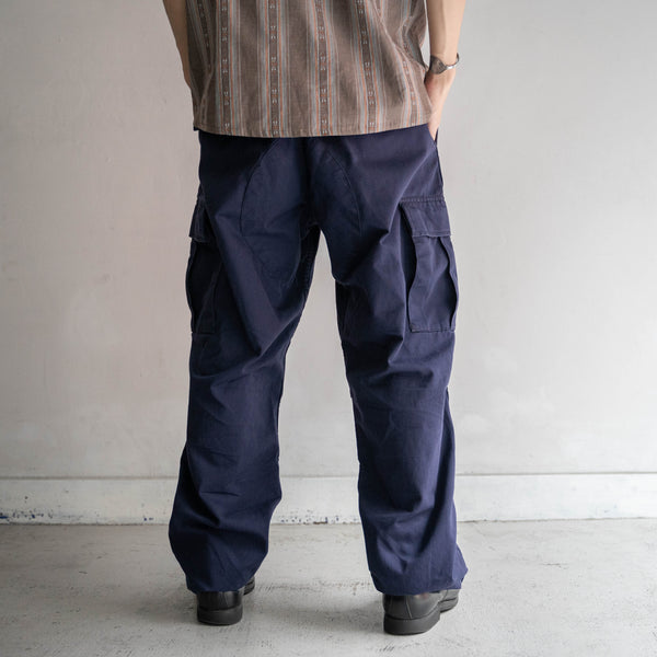 2000s navy cotton × poly cargo pants