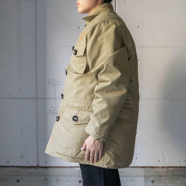 1990s Canada beige color nylon jacket - with down liner-