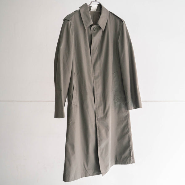 2000s Spanish military khaki color balmacaan coat 'dead stock'