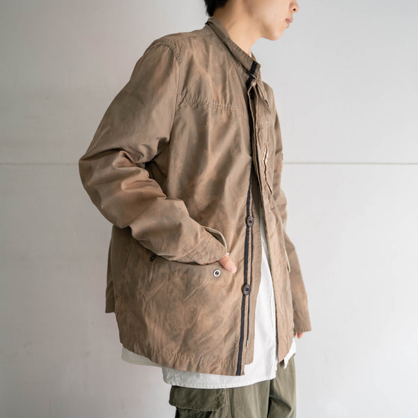 2000s beige tech jacket -bleach-