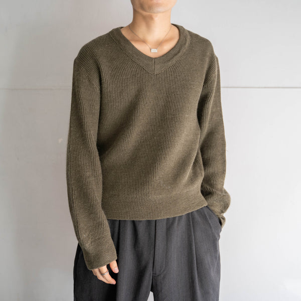 1980s French military olive v neck knit