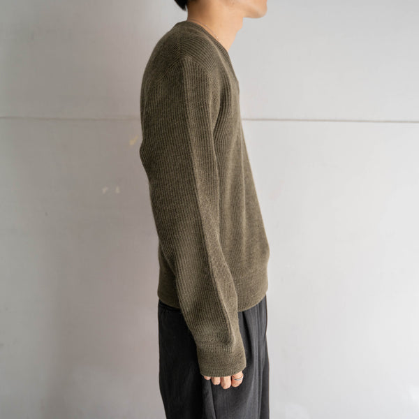 1980s French military olive v neck knit