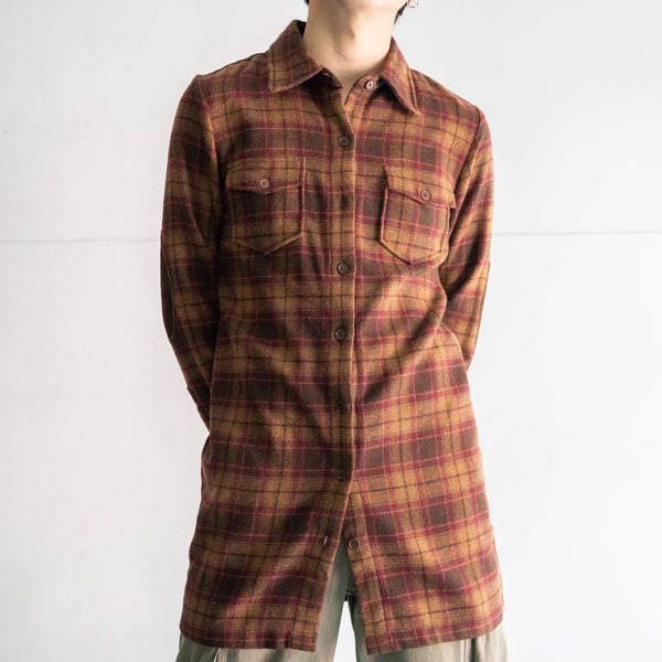 1990-00s "GAP" brown × red checked wool shirt -with elbow patch-