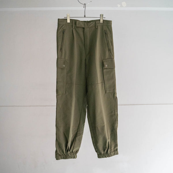 2000s German police green cargo pants -thick fabric- -2