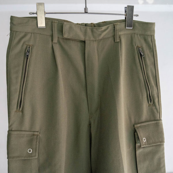 2000s German police green cargo pants -thick fabric- -2
