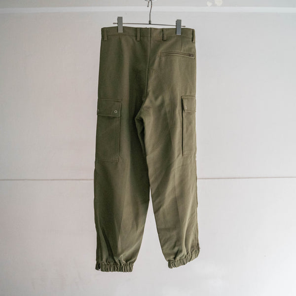 2000s German police green cargo pants -thick fabric- -2
