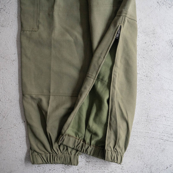 2000s German police green cargo pants -thick fabric- -2