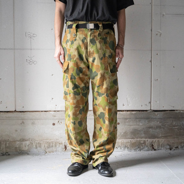 1990s Australia military DPCU camouflage cargo pants