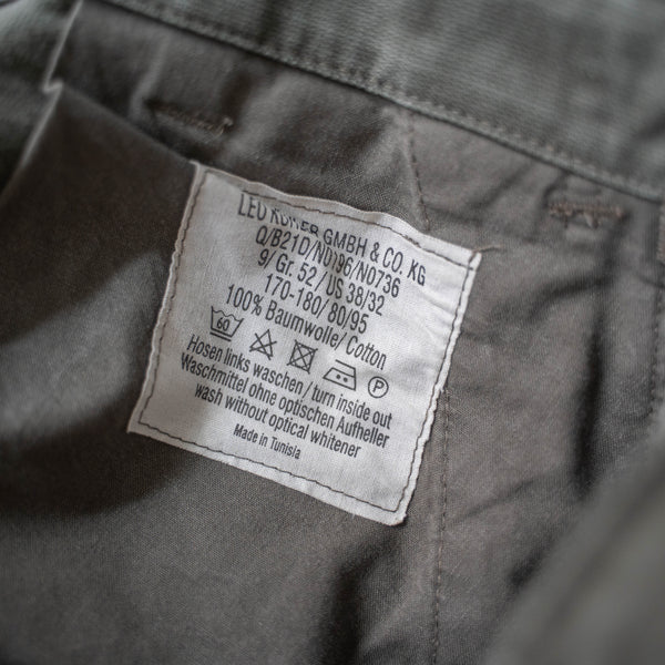 1990s German military cargo pants with flap pocket