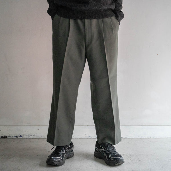 1990s Japan vintage gray green poly × wool 2 tuck slacks