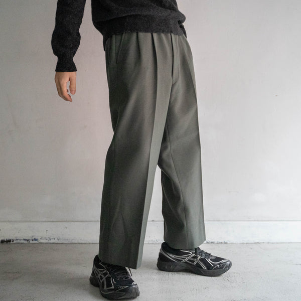 1990s Japan vintage gray green poly × wool 2 tuck slacks
