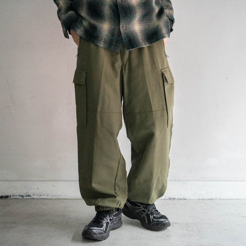 2000s German police green cargo pants -thick fabric- -2
