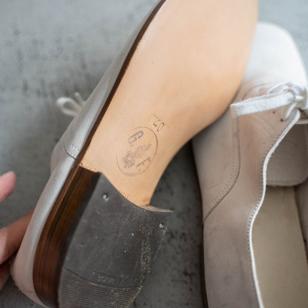 1990s Italian military white suede leather shoes 'dead stock'