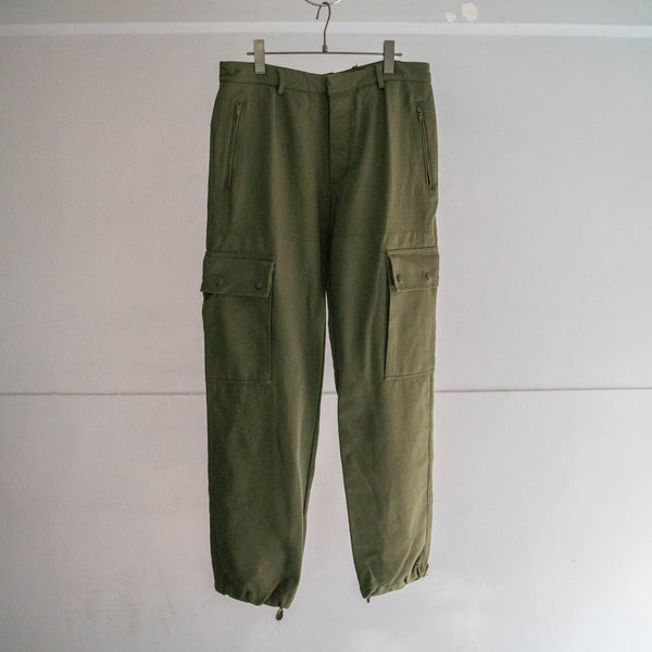2000s German police green cargo pants -thick fabric- -1