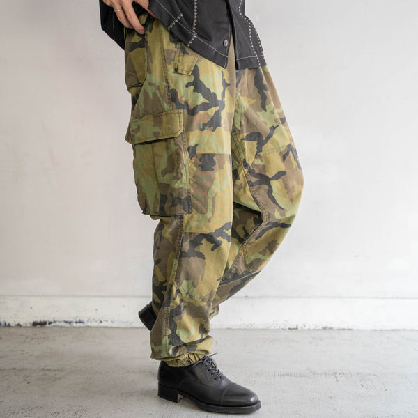 2000s Europe military camouflage cargo pants with flap pocket -2