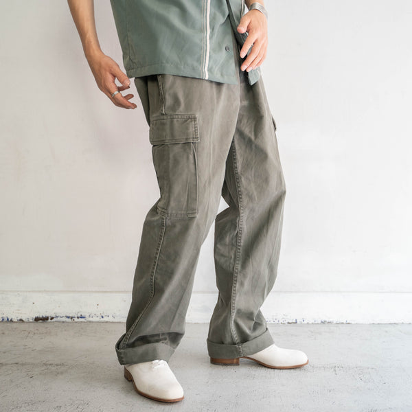2000s German military cargo pants -camo belt loop-