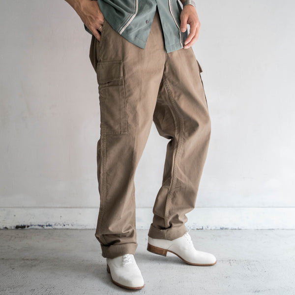 2000s German military brown cargo pants 'dead stock'
