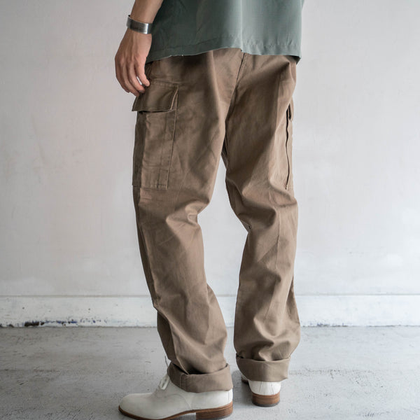 2000s German military brown cargo pants 'dead stock'