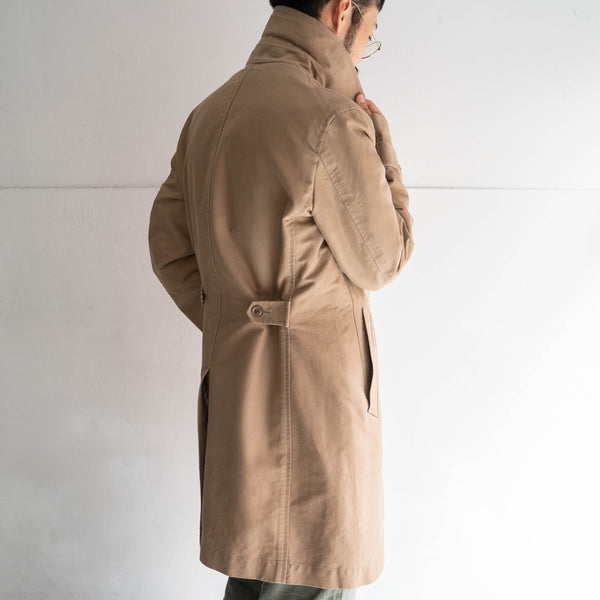 2000s beige color cotton soutien collar coat -with chin strap-