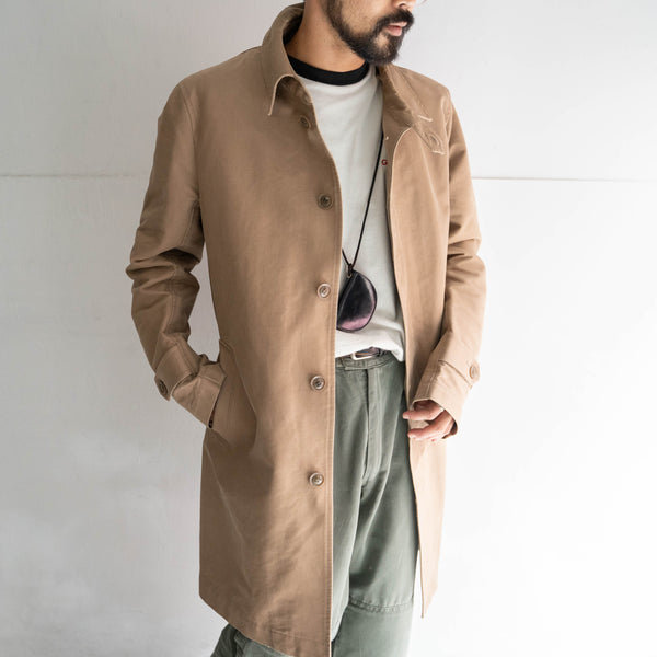 2000s beige color cotton soutien collar coat -with chin strap-
