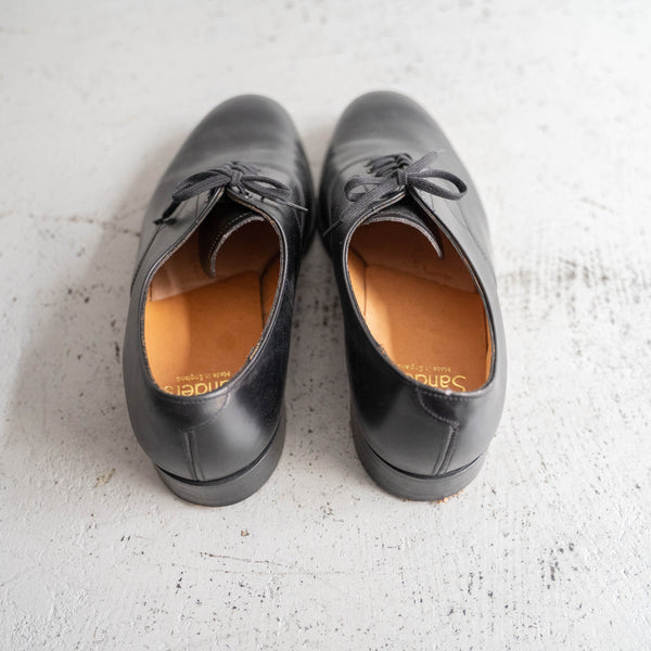 1990s 'Sanders' black color leather shoes -Made in England- 'mint condition'