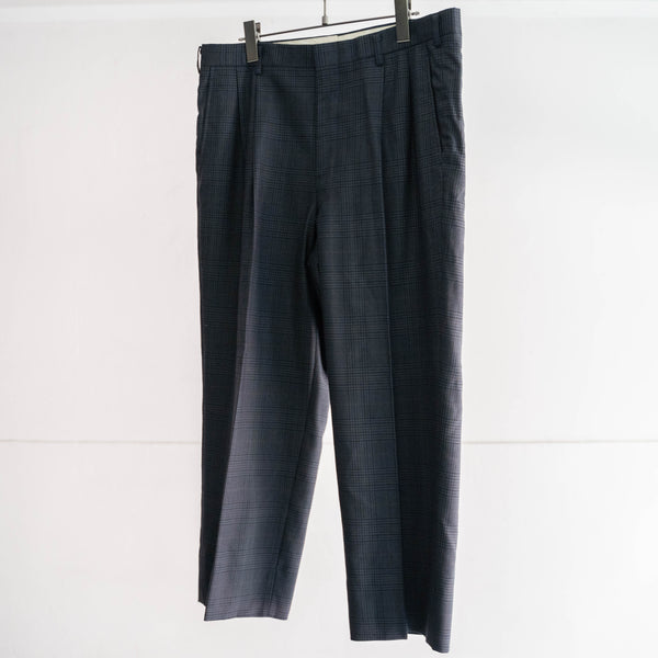 around 1980s Japan vintage dark green checked two tuck slacks