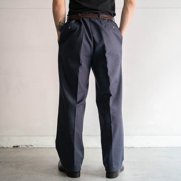 1980-90s Italy navy color wool two tuck slacks -middle weight-