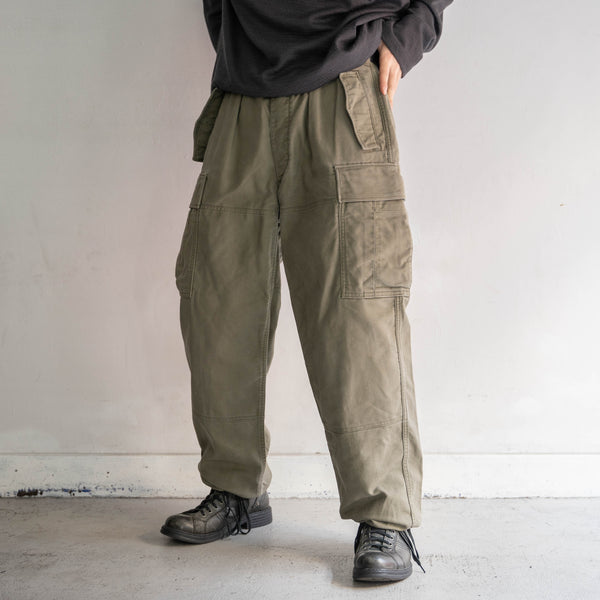 1980s German military wide cargo pants with flap packets -2